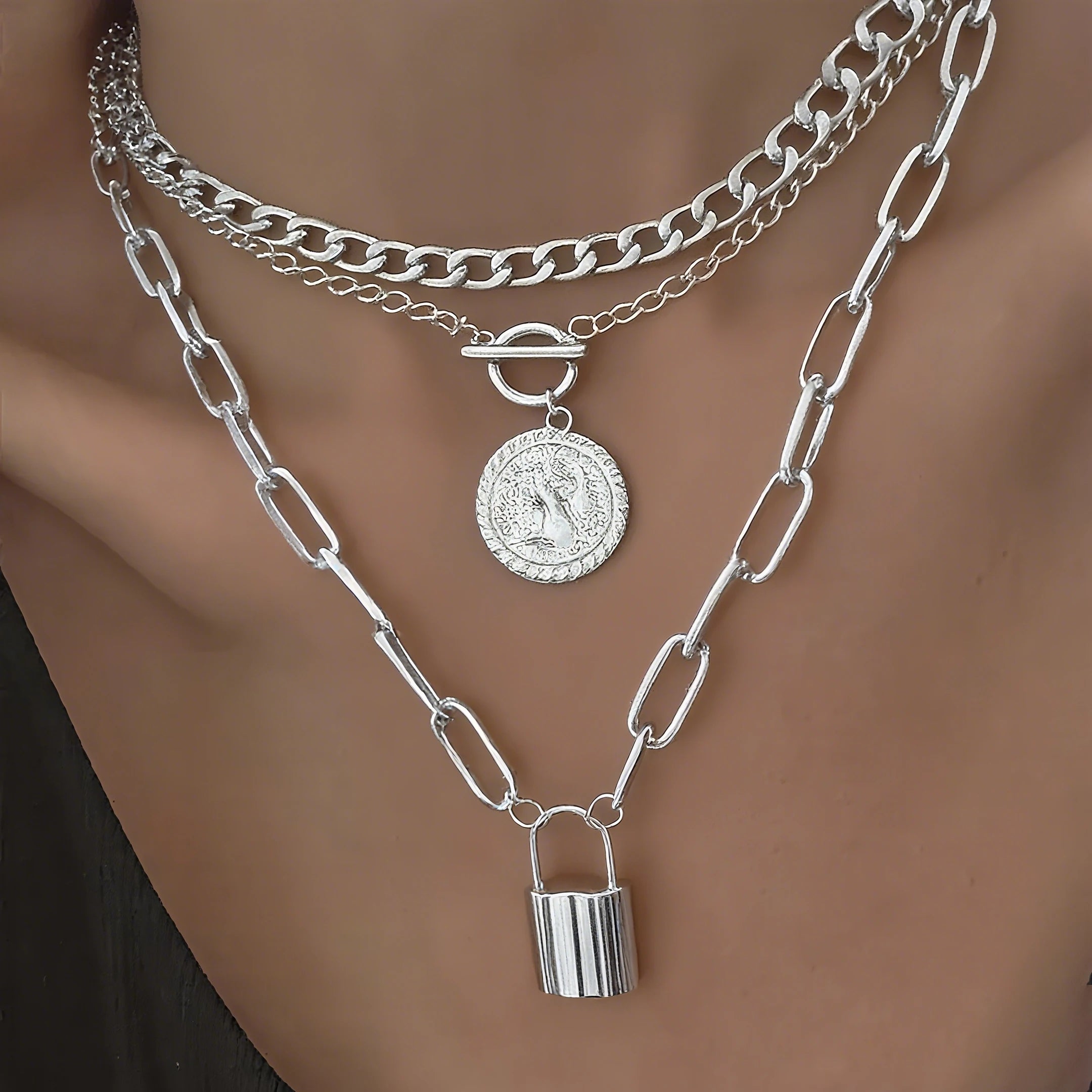 ✨ Punk Luxe Multi-Layer Necklace Trio