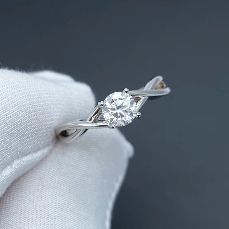 💍 Royal Sapphire Glow Ring