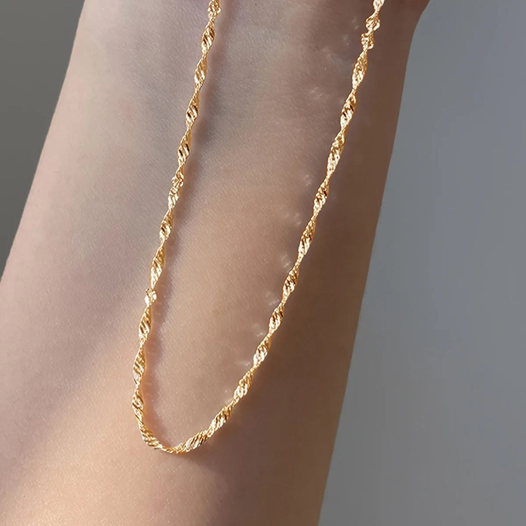 Delicate Gleam Chain