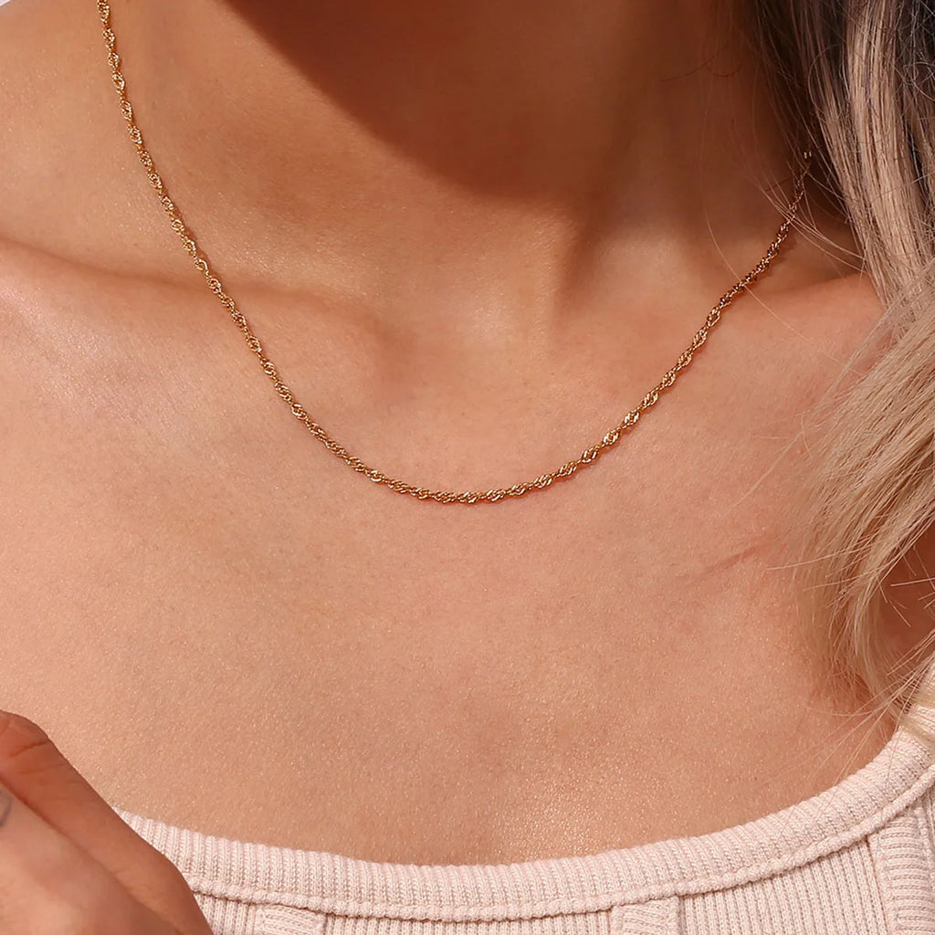 Delicate Gleam Chain